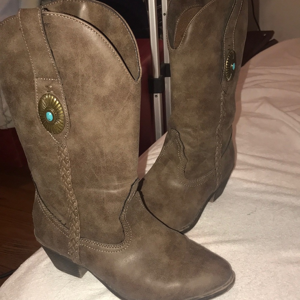 Boots